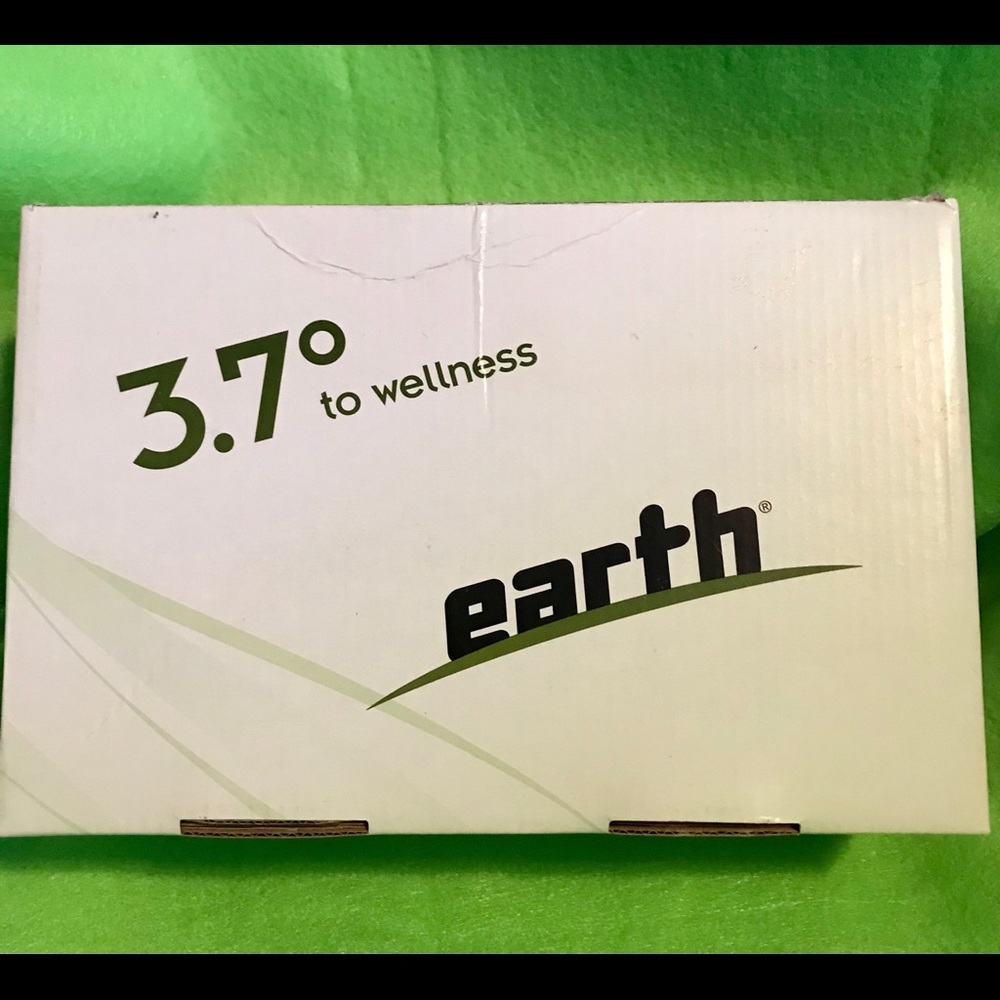 3.7 to wellness earth women’s sandals